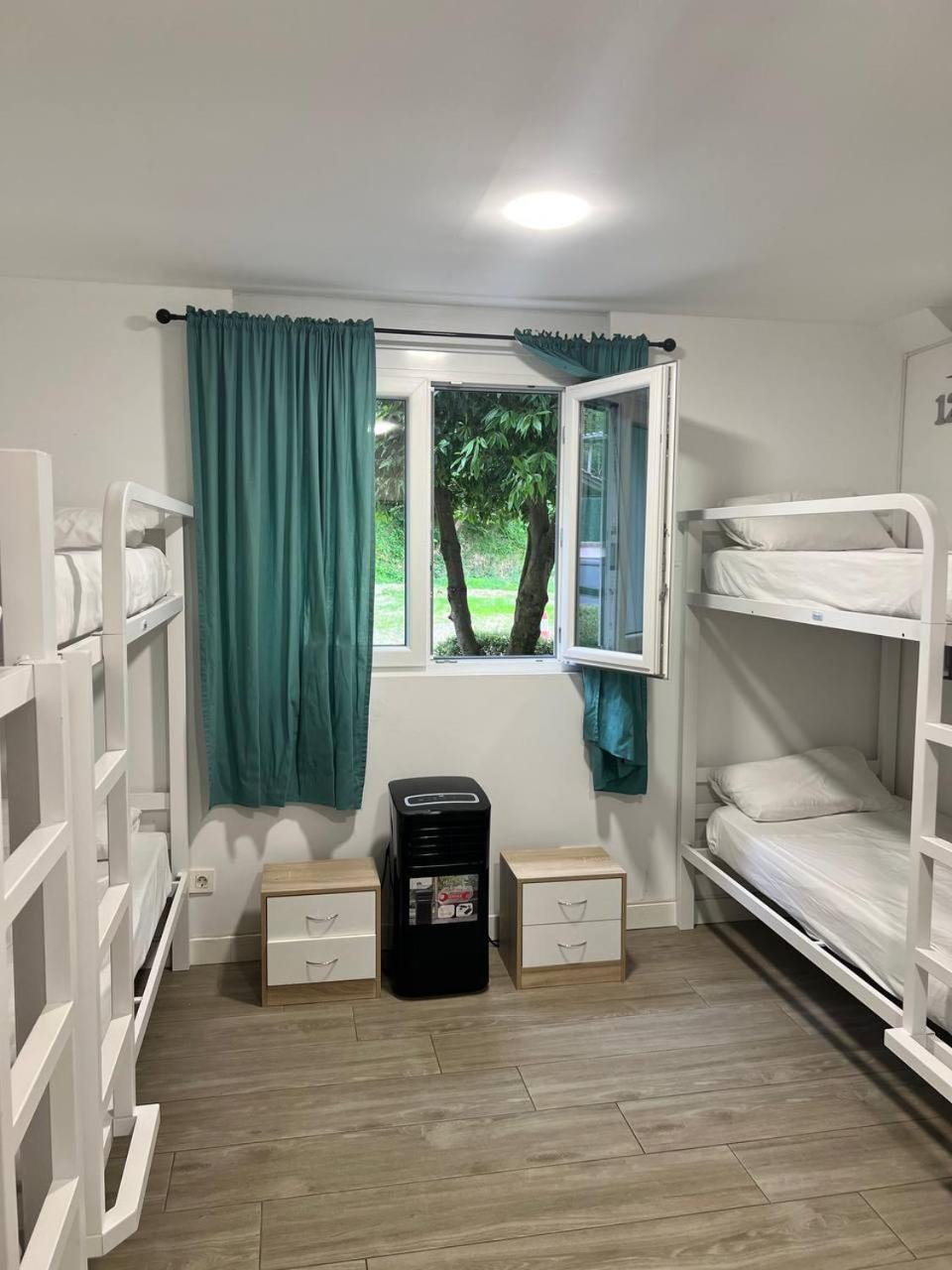 Erletxe Aterpea Hostel Lezo Kültér fotó