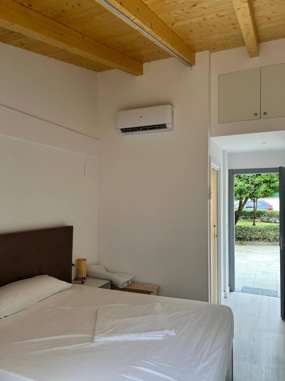 Erletxe Aterpea Hostel Lezo Kültér fotó