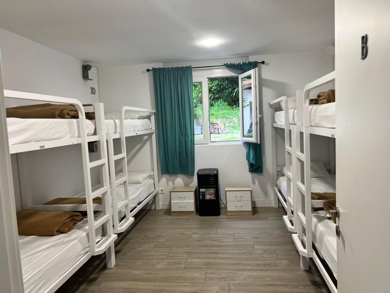 Erletxe Aterpea Hostel Lezo Kültér fotó