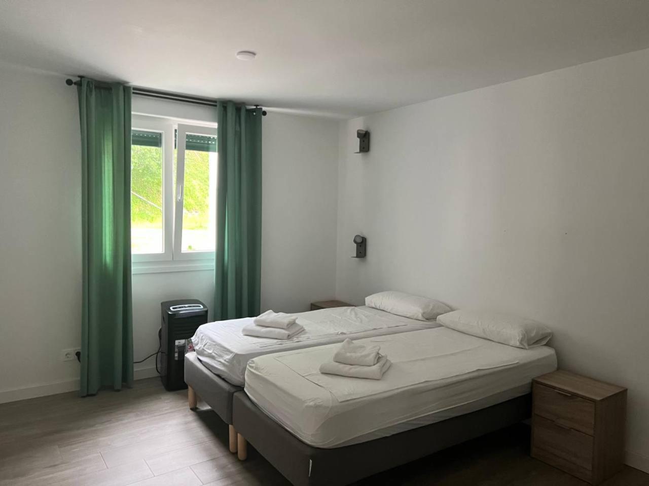 Erletxe Aterpea Hostel Lezo Kültér fotó